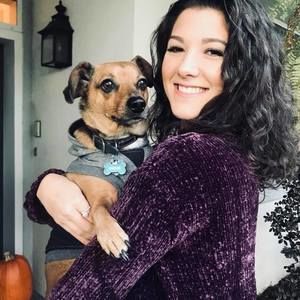 Meet your Posher, Victoria rose